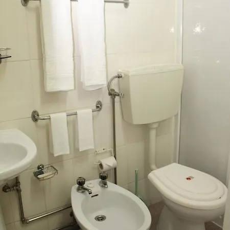 Alojamento Local Ideal Pensión Lisboa